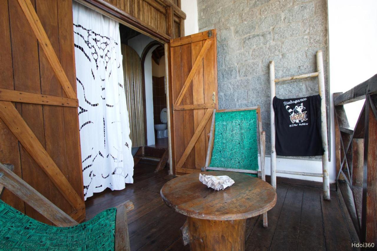 Auberge Le Maki Lodge Ampangorinana Ngoại thất bức ảnh